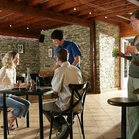 Domaine De 285 ホリデーパーク 4*